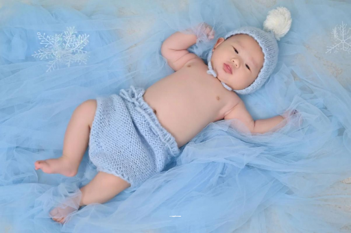 邓州宝宝几个月开始吃辅食